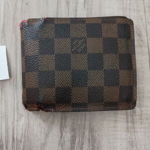 Vintage, Authentic Louis Vuitton Famier Ebene Mens Credit Wallet